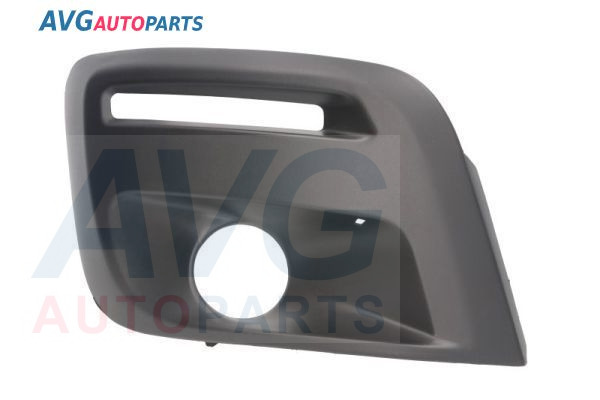 Бампер передний решетка левая+правая(2шт) с отв противотуманки,без парктроника 15-