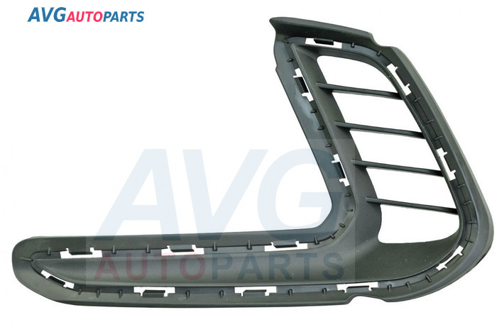 Бампер передний решетка без отв. противотуманки 16- левая